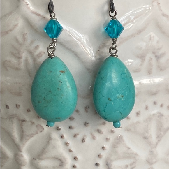 Turquoise Teardrop Swarovski Accent Drop Earrings Ocean Crystal Accents Bohemian - Picture 3 of 6